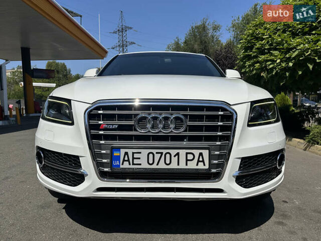 Белый Ауди Ку 5, объемом двигателя 1.98 л и пробегом 260 тыс. км за 15500 $, фото 3 на Automoto.ua