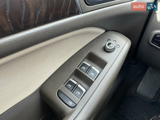 Белый Ауди Ку 5, объемом двигателя 1.98 л и пробегом 175 тыс. км за 17100 $, фото 19 на Automoto.ua