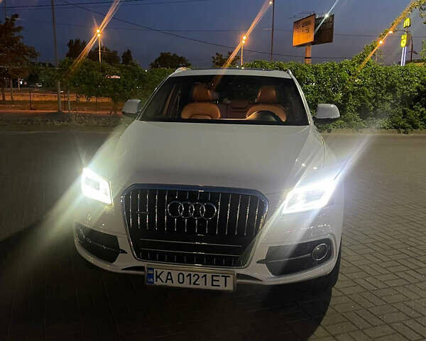 Белый Ауди Ку 5, объемом двигателя 1.98 л и пробегом 132 тыс. км за 20000 $, фото 18 на Automoto.ua