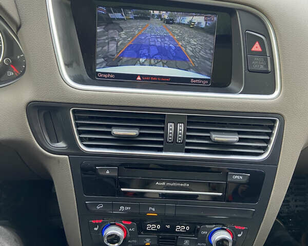 Белый Ауди Ку 5, объемом двигателя 1.98 л и пробегом 73 тыс. км за 17300 $, фото 19 на Automoto.ua