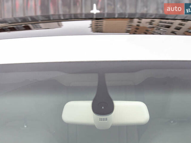 Белый Ауди Ку 5, объемом двигателя 1.98 л и пробегом 99 тыс. км за 15800 $, фото 11 на Automoto.ua