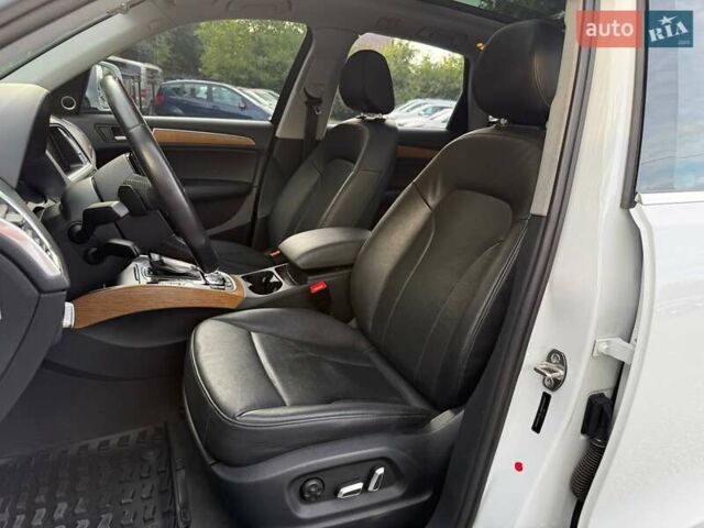 Белый Ауди Ку 5, объемом двигателя 2.97 л и пробегом 123 тыс. км за 20300 $, фото 22 на Automoto.ua