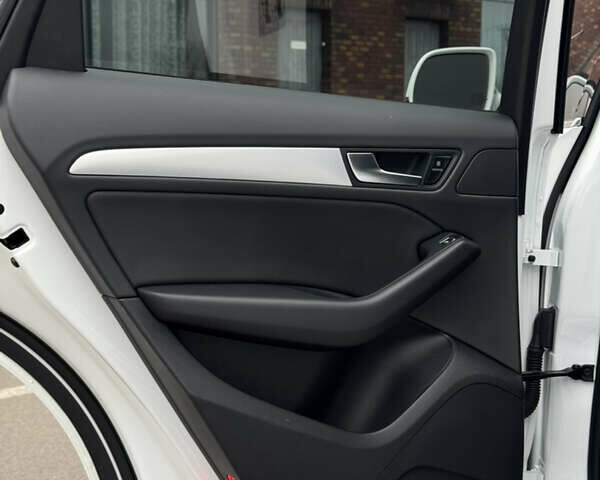 Белый Ауди Ку 5, объемом двигателя 1.98 л и пробегом 79 тыс. км за 16500 $, фото 33 на Automoto.ua