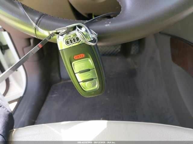 Білий Ауді Ку 5, об'ємом двигуна 2 л та пробігом 90 тис. км за 2200 $, фото 10 на Automoto.ua