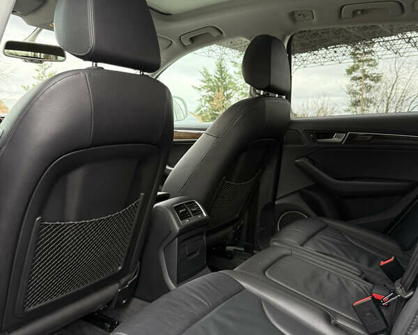 Білий Ауді Ку 5, об'ємом двигуна 2 л та пробігом 137 тис. км за 16850 $, фото 34 на Automoto.ua