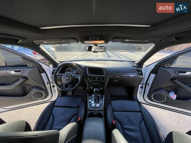 Білий Ауді Ку 5, об'ємом двигуна 2 л та пробігом 171 тис. км за 23000 $, фото 7 на Automoto.ua