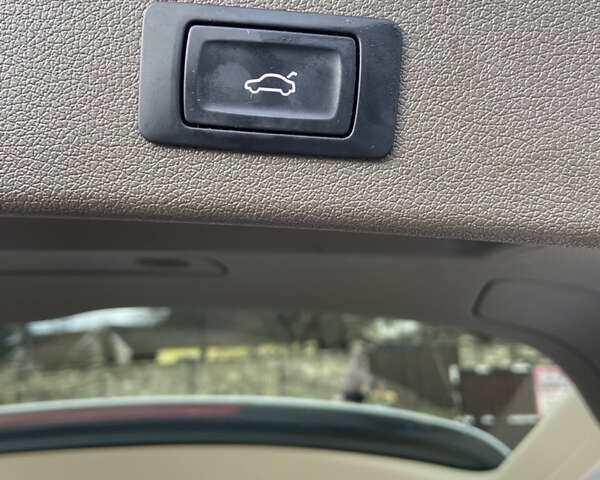 Белый Ауди Ку 5, объемом двигателя 1.98 л и пробегом 73 тыс. км за 17300 $, фото 17 на Automoto.ua