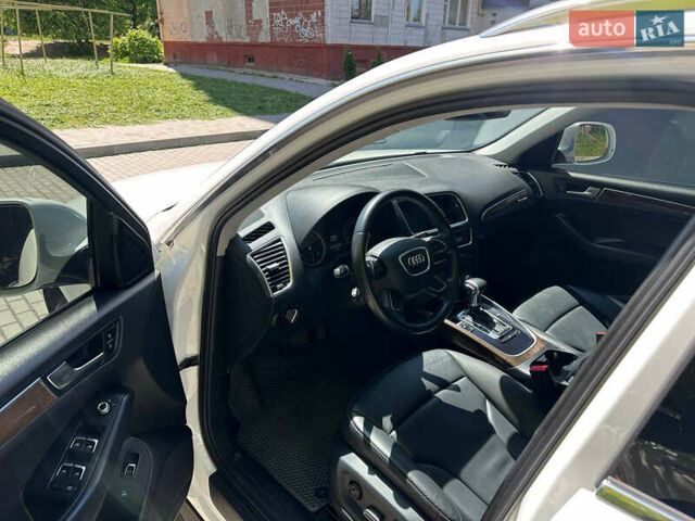 Белый Ауди Ку 5, объемом двигателя 1.98 л и пробегом 221 тыс. км за 16900 $, фото 12 на Automoto.ua