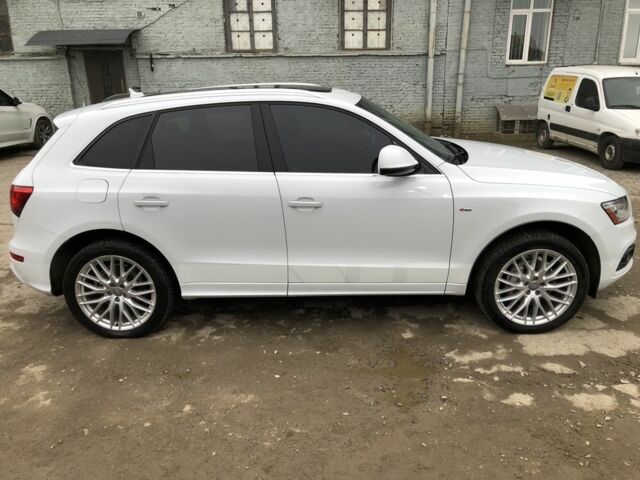 Білий Ауді Ку 5, об'ємом двигуна 2 л та пробігом 176 тис. км за 19350 $, фото 6 на Automoto.ua