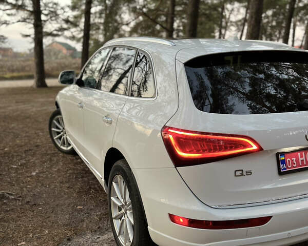 Белый Ауди Ку 5, объемом двигателя 2 л и пробегом 174 тыс. км за 16599 $, фото 5 на Automoto.ua