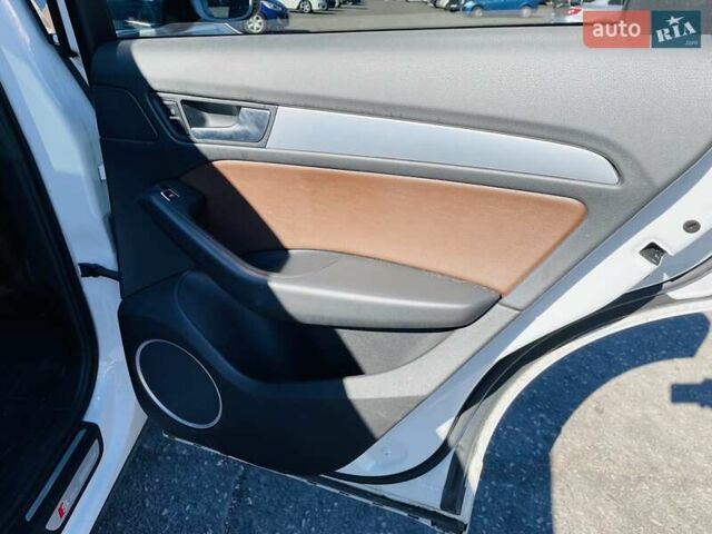 Белый Ауди Ку 5, объемом двигателя 1.98 л и пробегом 170 тыс. км за 18500 $, фото 15 на Automoto.ua