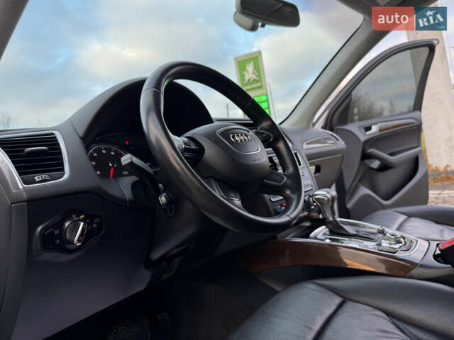 Белый Ауди Ку 5, объемом двигателя 2 л и пробегом 167 тыс. км за 16499 $, фото 51 на Automoto.ua