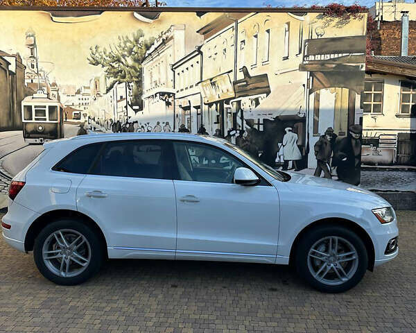 Белый Ауди Ку 5, объемом двигателя 1.98 л и пробегом 45 тыс. км за 20500 $, фото 1 на Automoto.ua