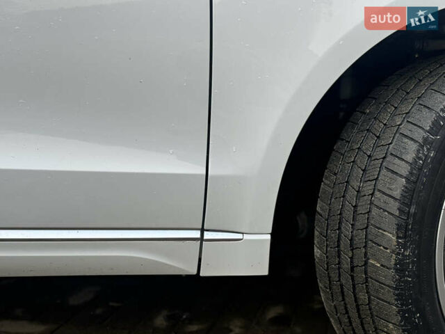 Білий Ауді Ку 5, об'ємом двигуна 1.98 л та пробігом 130 тис. км за 16950 $, фото 22 на Automoto.ua