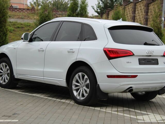 Білий Ауді Ку 5, об'ємом двигуна 2 л та пробігом 150 тис. км за 16900 $, фото 7 на Automoto.ua
