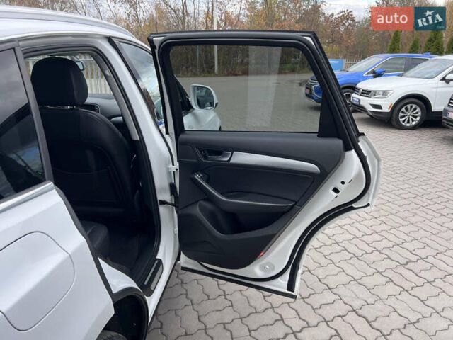 Белый Ауди Ку 5, объемом двигателя 1.98 л и пробегом 144 тыс. км за 15490 $, фото 32 на Automoto.ua