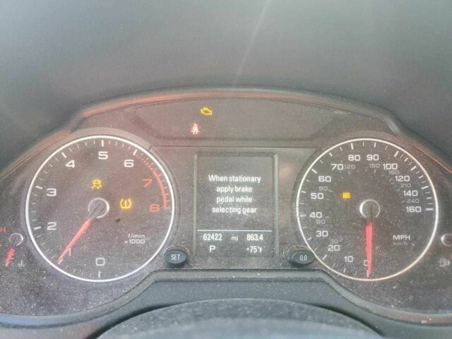 Белый Ауди Ку 5, объемом двигателя 2 л и пробегом 99 тыс. км за 2900 $, фото 8 на Automoto.ua