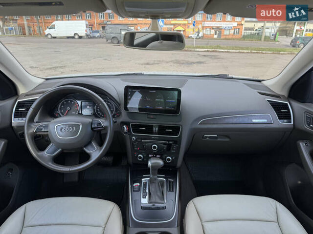 Белый Ауди Ку 5, объемом двигателя 1.98 л и пробегом 175 тыс. км за 17100 $, фото 15 на Automoto.ua