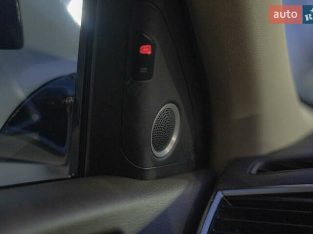 Білий Ауді Ку 5, об'ємом двигуна 1.98 л та пробігом 124 тис. км за 18900 $, фото 16 на Automoto.ua