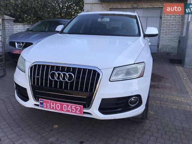 Белый Ауди Ку 5, объемом двигателя 1.98 л и пробегом 165 тыс. км за 12500 $, фото 1 на Automoto.ua