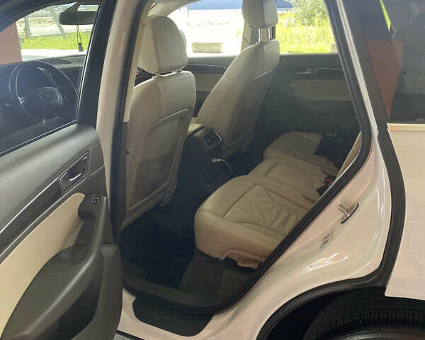 Білий Ауді Ку 5, об'ємом двигуна 1.98 л та пробігом 250 тис. км за 15200 $, фото 8 на Automoto.ua