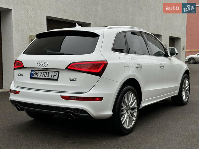 Белый Ауди Ку 5, объемом двигателя 2 л и пробегом 126 тыс. км за 19900 $, фото 8 на Automoto.ua