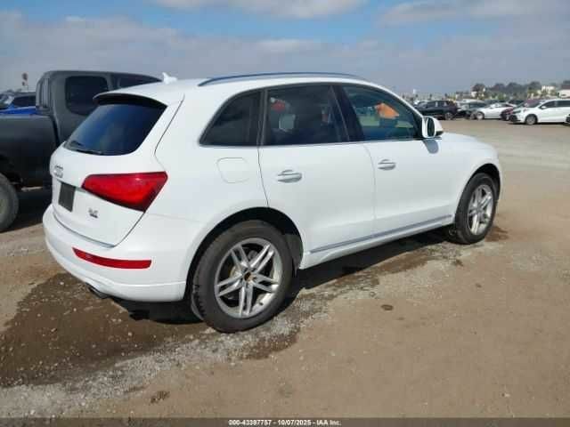 Білий Ауді Ку 5, об'ємом двигуна 2 л та пробігом 122 тис. км за 2900 $, фото 3 на Automoto.ua