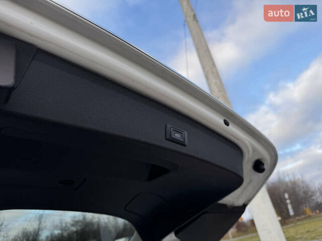 Белый Ауди Ку 5, объемом двигателя 2 л и пробегом 167 тыс. км за 16499 $, фото 34 на Automoto.ua