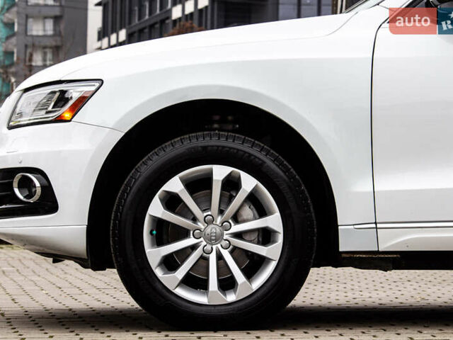 Белый Ауди Ку 5, объемом двигателя 1.98 л и пробегом 99 тыс. км за 15800 $, фото 17 на Automoto.ua