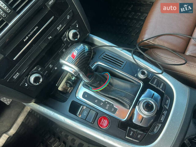 Белый Ауди Ку 5, объемом двигателя 1.98 л и пробегом 183 тыс. км за 19100 $, фото 23 на Automoto.ua