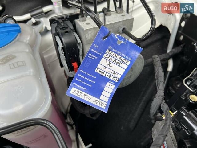 Белый Ауди Ку 5, объемом двигателя 1.97 л и пробегом 323 тыс. км за 21000 $, фото 15 на Automoto.ua