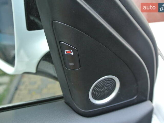 Белый Ауди Ку 5, объемом двигателя 1.98 л и пробегом 146 тыс. км за 17900 $, фото 11 на Automoto.ua