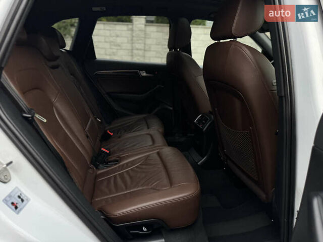 Белый Ауди Ку 5, объемом двигателя 2 л и пробегом 169 тыс. км за 14850 $, фото 29 на Automoto.ua