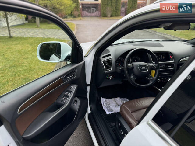 Белый Ауди Ку 5, объемом двигателя 2 л и пробегом 169 тыс. км за 14850 $, фото 10 на Automoto.ua