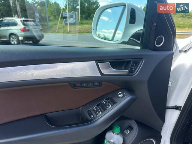 Белый Ауди Ку 5, объемом двигателя 1.98 л и пробегом 183 тыс. км за 18900 $, фото 21 на Automoto.ua