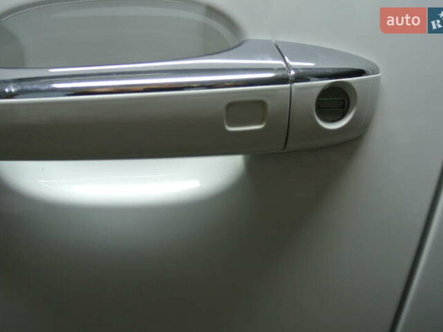 Белый Ауди Ку 5, объемом двигателя 1.98 л и пробегом 146 тыс. км за 17900 $, фото 117 на Automoto.ua