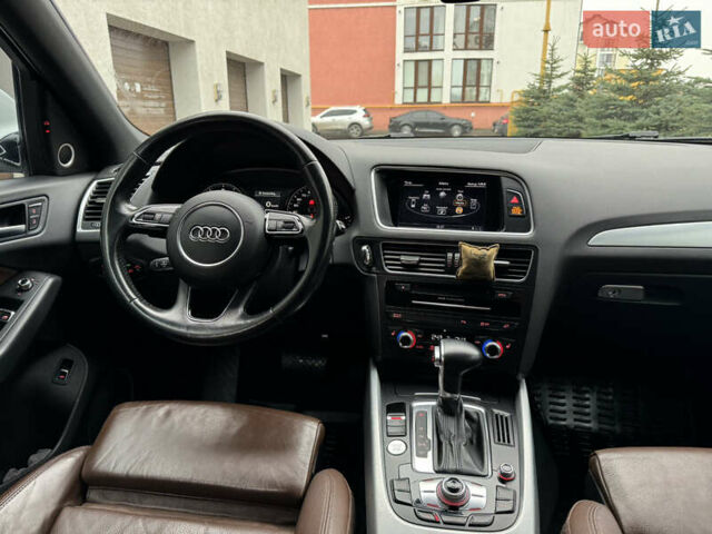 Белый Ауди Ку 5, объемом двигателя 2 л и пробегом 126 тыс. км за 19900 $, фото 20 на Automoto.ua