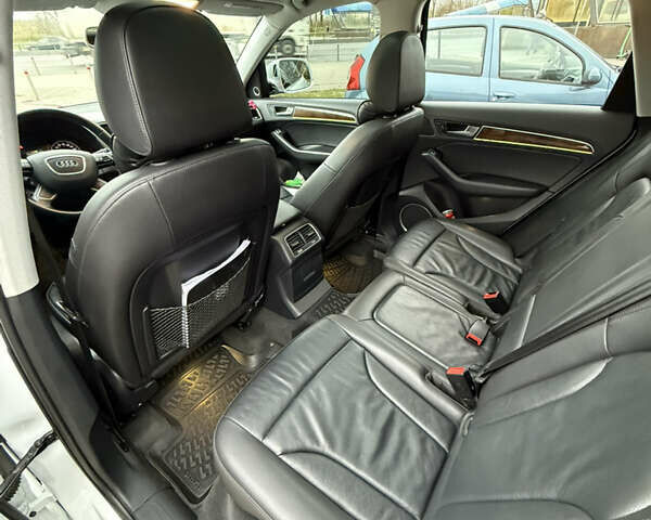 Белый Ауди Ку 5, объемом двигателя 1.98 л и пробегом 141 тыс. км за 17500 $, фото 10 на Automoto.ua