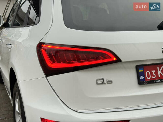Белый Ауди Ку 5, объемом двигателя 2 л и пробегом 129 тыс. км за 15450 $, фото 32 на Automoto.ua