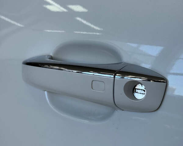 Белый Ауди Ку 5, объемом двигателя 2 л и пробегом 174 тыс. км за 16800 $, фото 23 на Automoto.ua