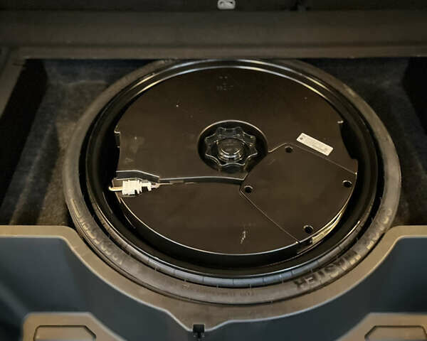 Белый Ауди Ку 5, объемом двигателя 2 л и пробегом 174 тыс. км за 16599 $, фото 14 на Automoto.ua