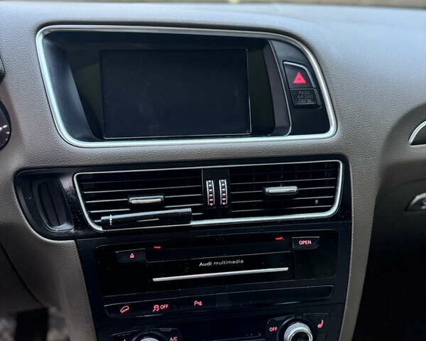 Білий Ауді Ку 5, об'ємом двигуна 1.98 л та пробігом 130 тис. км за 16950 $, фото 86 на Automoto.ua