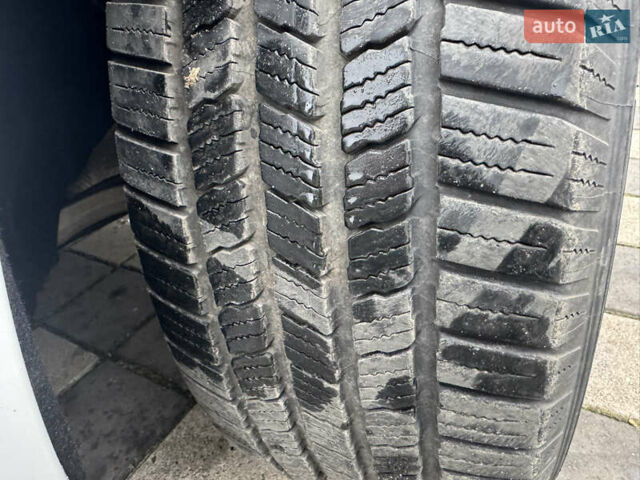 Білий Ауді Ку 5, об'ємом двигуна 2 л та пробігом 185 тис. км за 20990 $, фото 46 на Automoto.ua