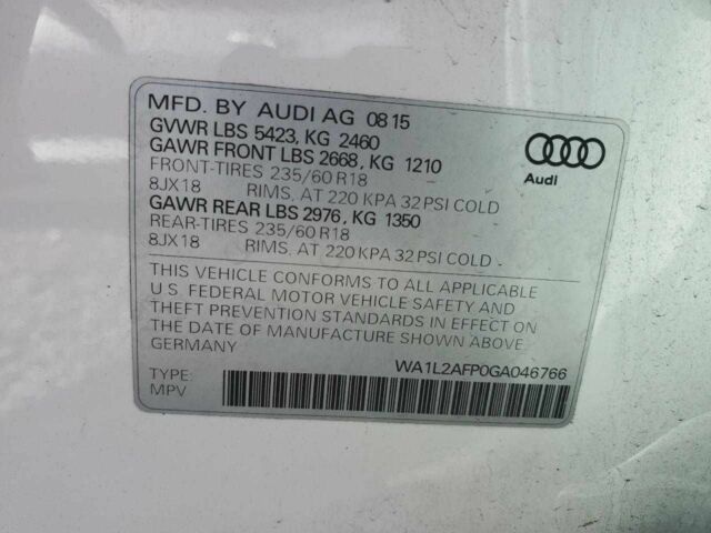 Белый Ауди Ку 5, объемом двигателя 2 л и пробегом 99 тыс. км за 2900 $, фото 12 на Automoto.ua