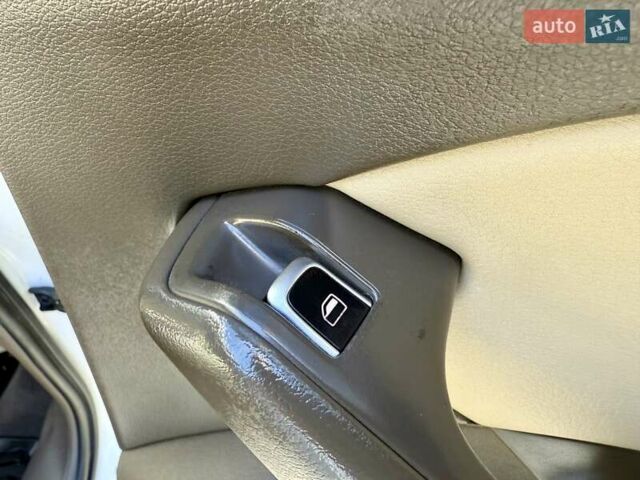 Білий Ауді Ку 5, об'ємом двигуна 1.98 л та пробігом 191 тис. км за 17800 $, фото 69 на Automoto.ua