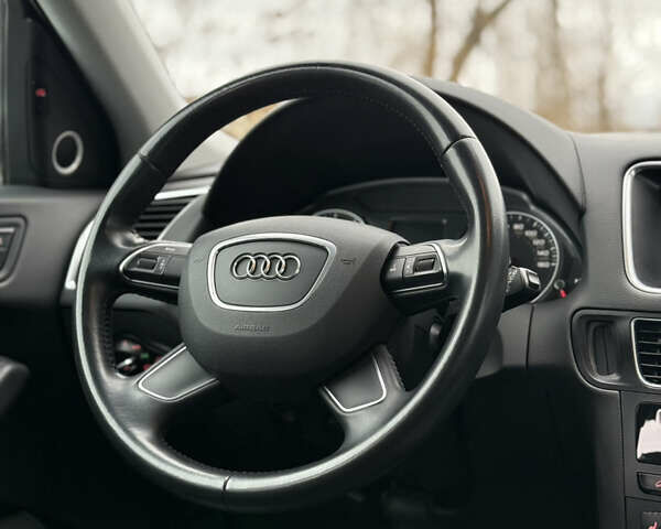 Білий Ауді Ку 5, об'ємом двигуна 2 л та пробігом 137 тис. км за 16850 $, фото 47 на Automoto.ua