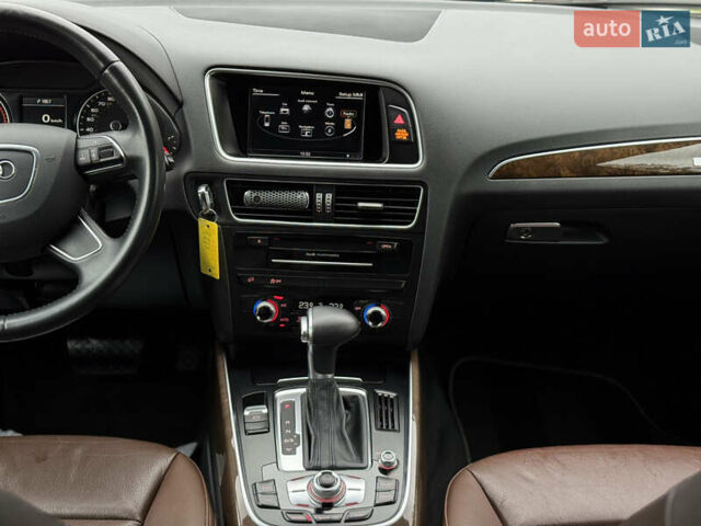 Белый Ауди Ку 5, объемом двигателя 2 л и пробегом 169 тыс. км за 14850 $, фото 23 на Automoto.ua