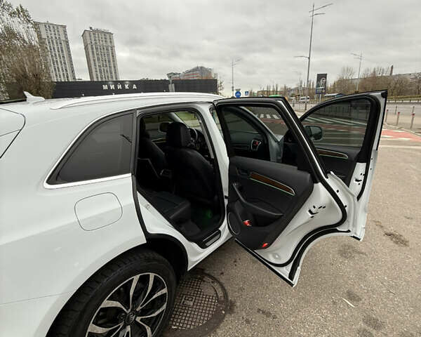 Белый Ауди Ку 5, объемом двигателя 1.98 л и пробегом 141 тыс. км за 17500 $, фото 7 на Automoto.ua