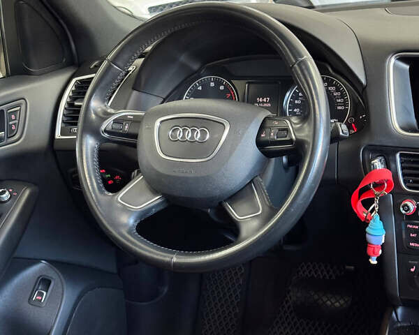 Белый Ауди Ку 5, объемом двигателя 2 л и пробегом 174 тыс. км за 16800 $, фото 14 на Automoto.ua