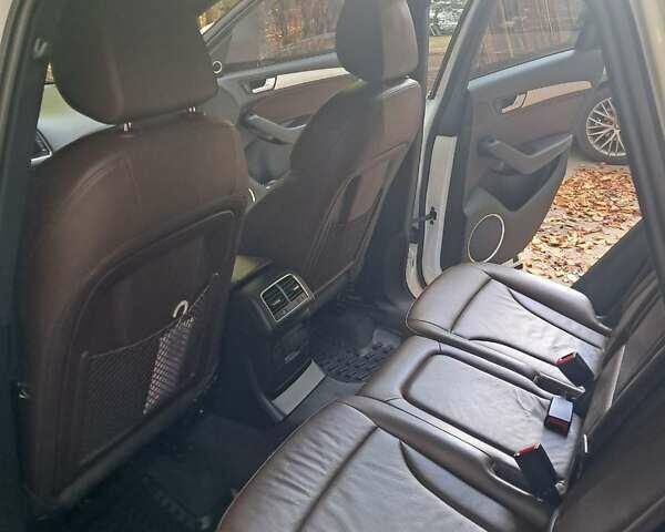 Белый Ауди Ку 5, объемом двигателя 1.98 л и пробегом 171 тыс. км за 19000 $, фото 11 на Automoto.ua